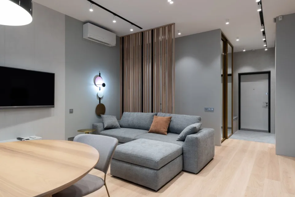 Khu sửa chữa điện máy tại Hồ Thị Huệ